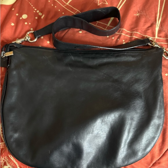 Authentic Gucci vintage crossbody - Picture 2 of 13